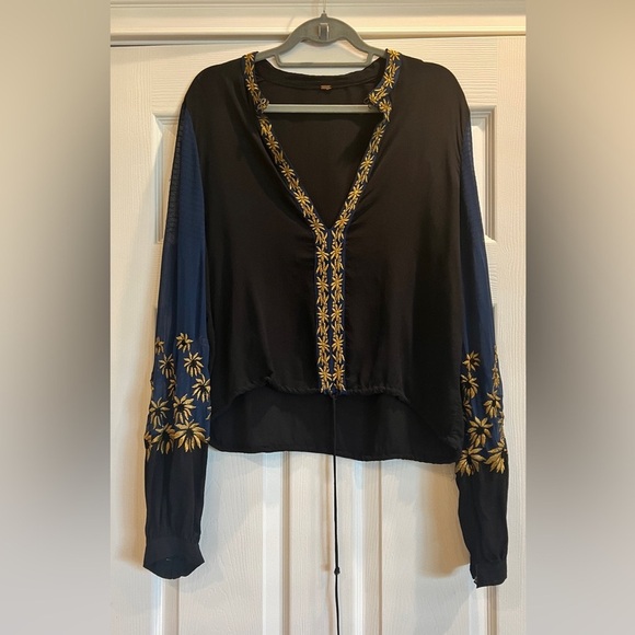 Free People Embellished Top - Size Large - Picture 4 of 8